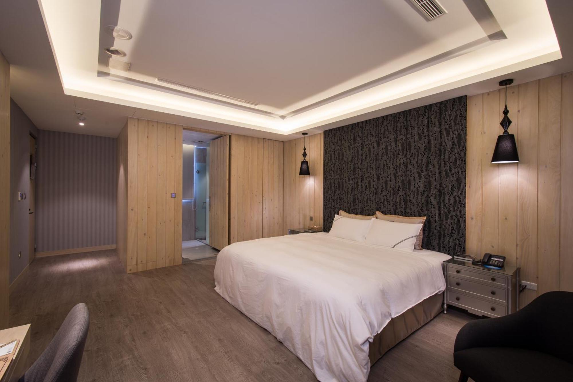 ยูเฮอร์โฮเทล Hotel ไถจง ภายนอก รูปภาพ