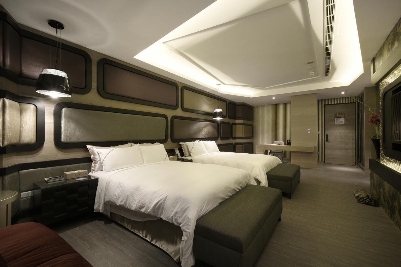 ยูเฮอร์โฮเทล Hotel ไถจง ภายนอก รูปภาพ