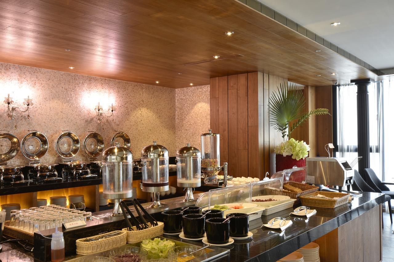 ยูเฮอร์โฮเทล Hotel ไถจง ภายนอก รูปภาพ