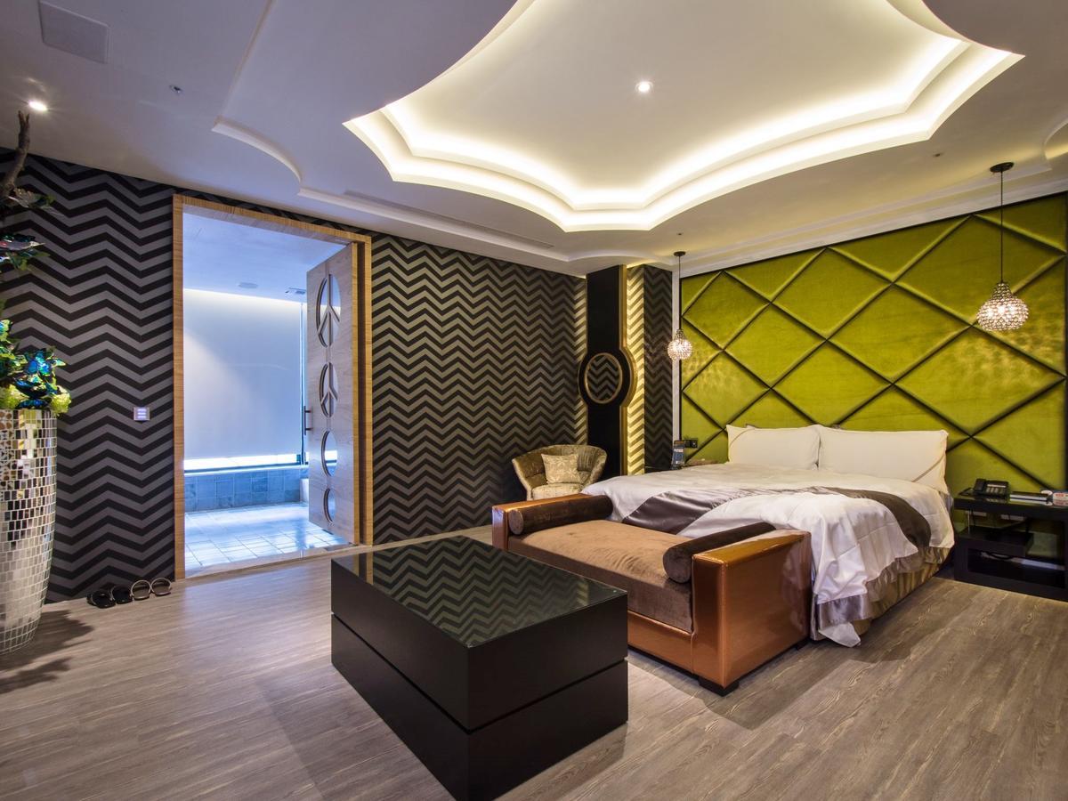 ยูเฮอร์โฮเทล Hotel ไถจง ภายนอก รูปภาพ