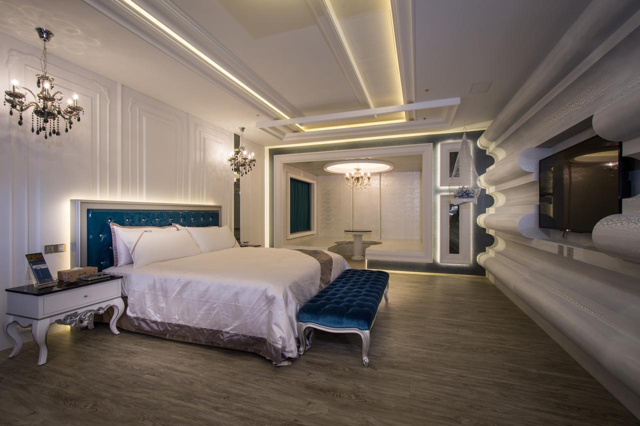 ยูเฮอร์โฮเทล Hotel ไถจง ภายนอก รูปภาพ