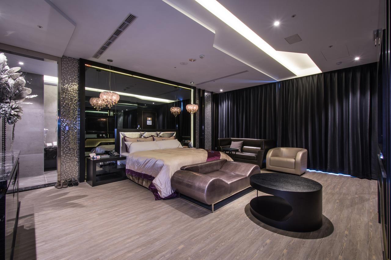 ยูเฮอร์โฮเทล Hotel ไถจง ภายนอก รูปภาพ