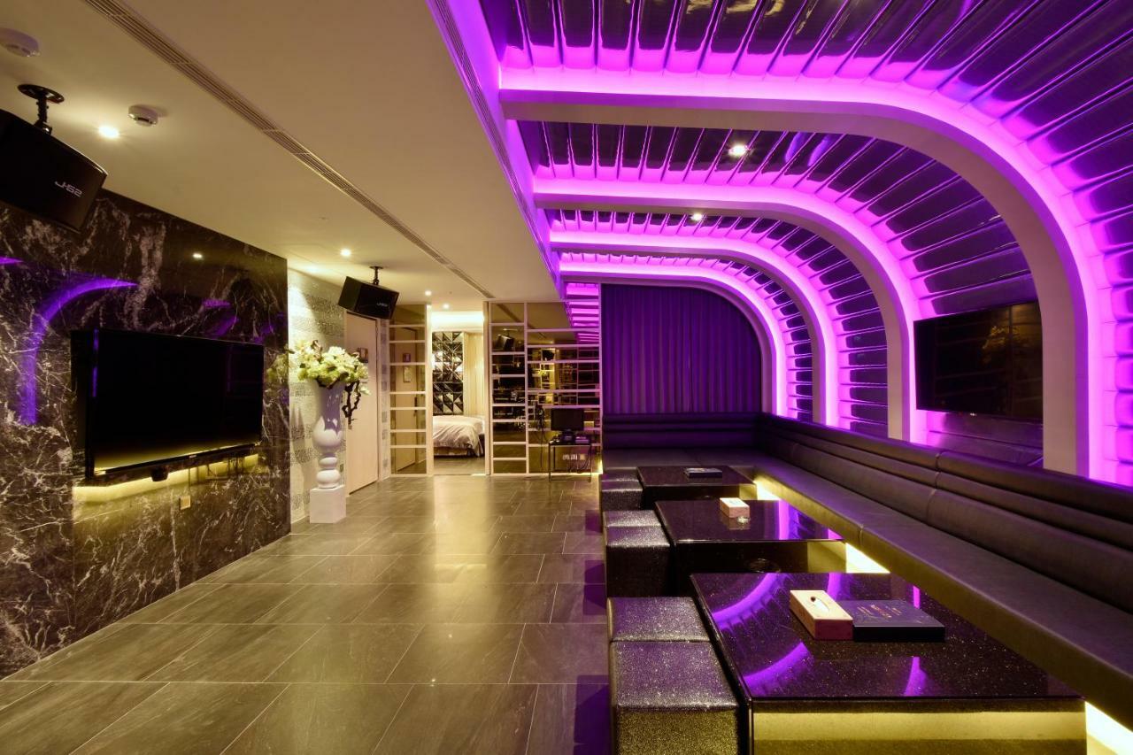 ยูเฮอร์โฮเทล Hotel ไถจง ภายนอก รูปภาพ