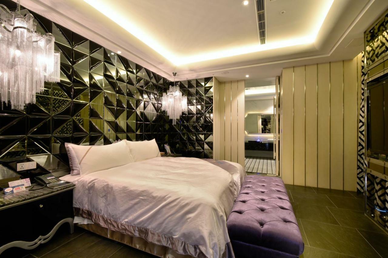 ยูเฮอร์โฮเทล Hotel ไถจง ภายนอก รูปภาพ