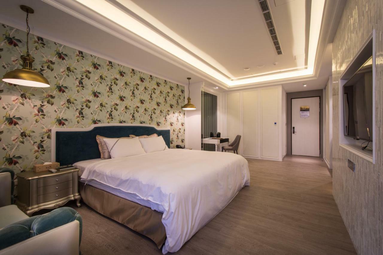 ยูเฮอร์โฮเทล Hotel ไถจง ภายนอก รูปภาพ